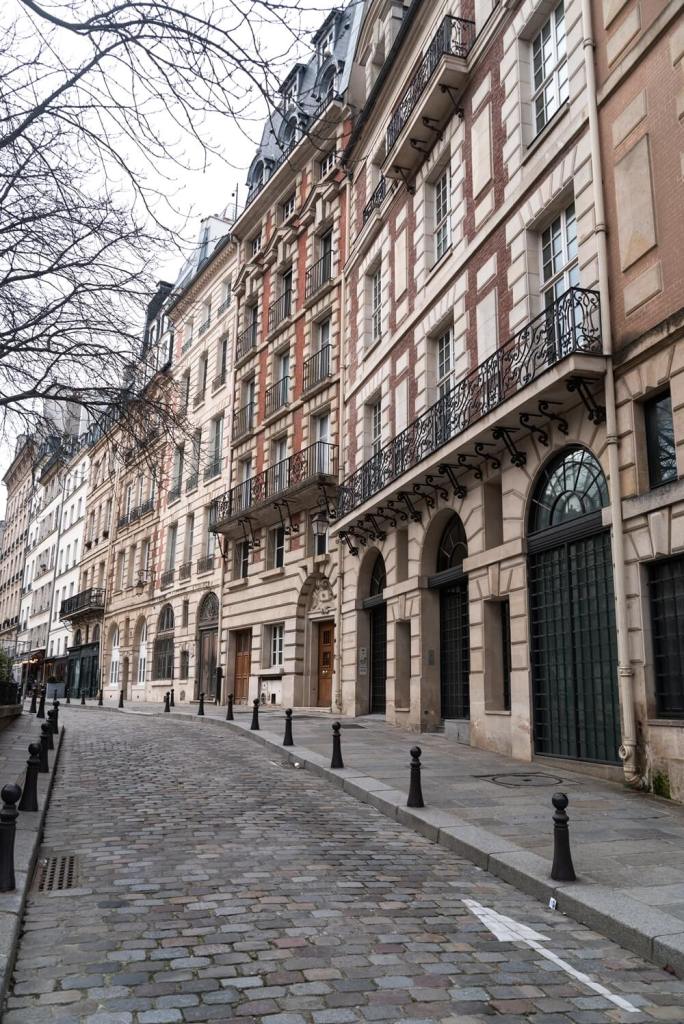 paris_spiti_enoikiasi